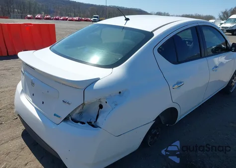 2016 Nissan Versa 1.6 S/1.6 S+/1.6 Sl/1.6 Sv z USA, uszkodzony, nr VIN 3N1CN7AP6GL826192